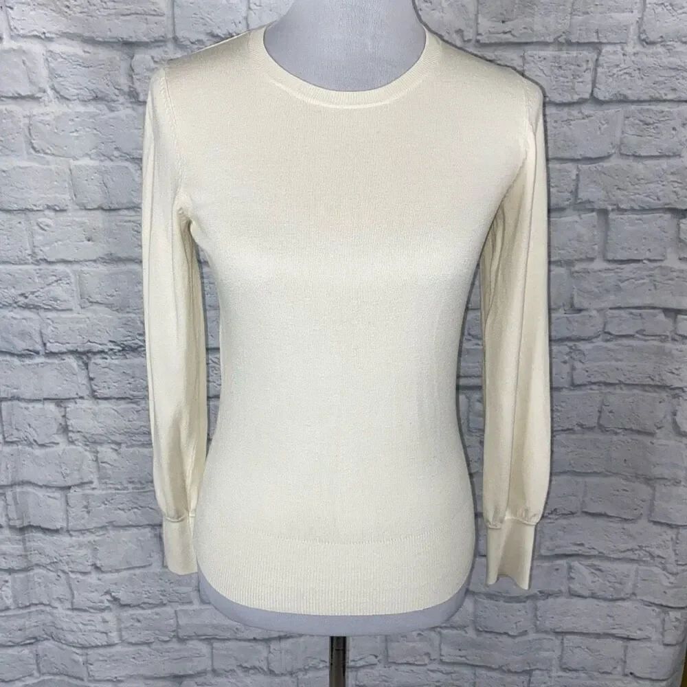 GAP women M Crewneck Longsleeve classic sweater off white